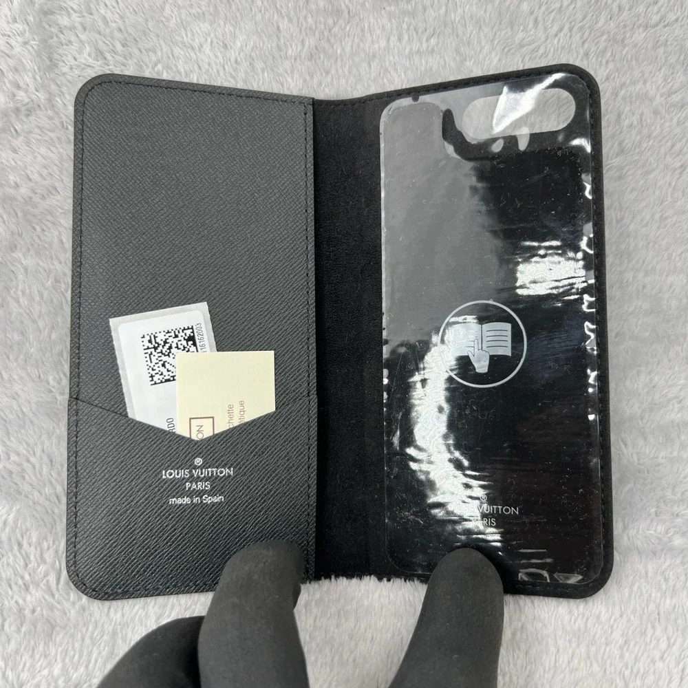 Louis Vuitton Taiga Ardoise iPhone 7 plus Folio Case Black M63406 Luxury